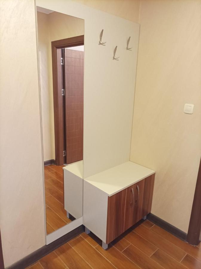 One Bedroom Apartment 5 - Restaurant Stadium 플로브디프 외부 사진
