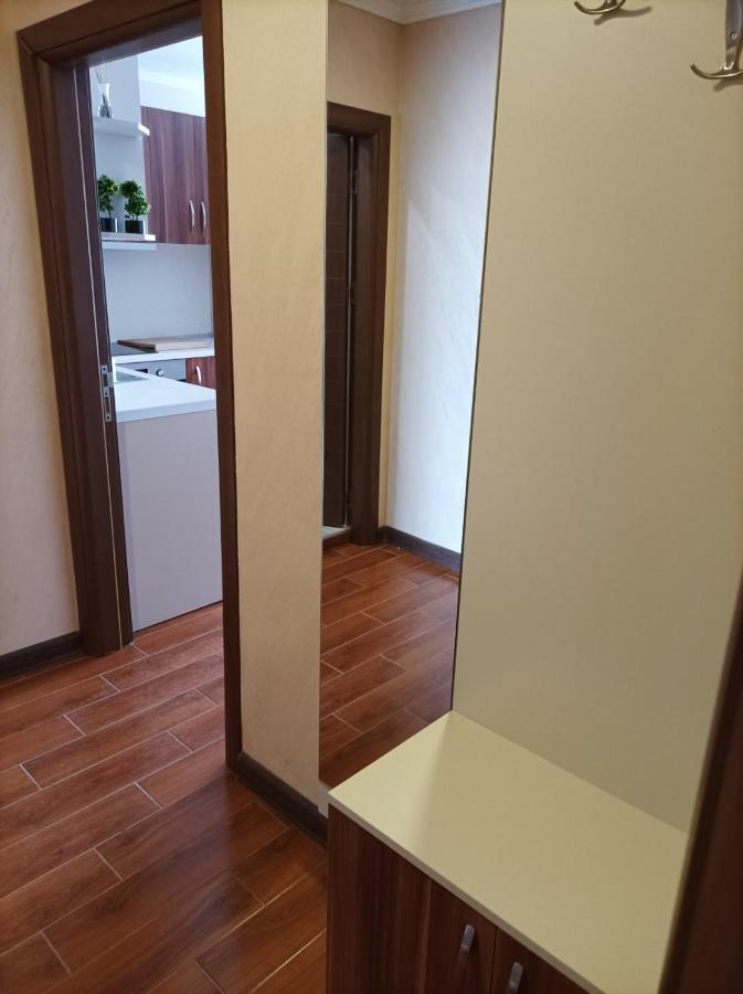 One Bedroom Apartment 5 - Restaurant Stadium 플로브디프 외부 사진